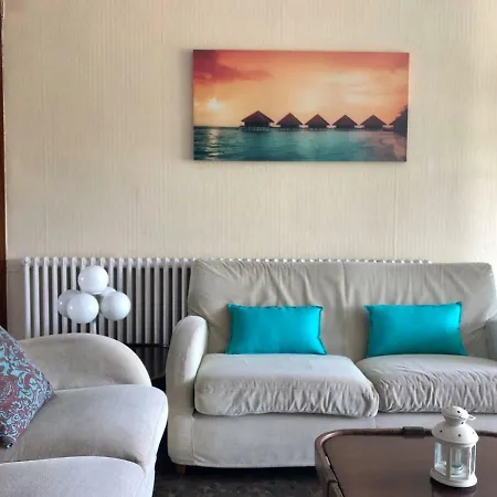Nice Near Barcelona And Beach Apartment