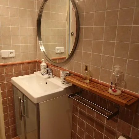 Nice Near Barcelona And Beach Apartamento *